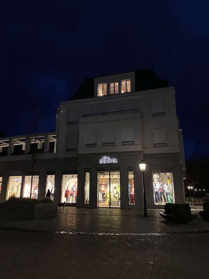s.Oliver Store - s.Oliver Store, Orsaystraße 9-11, 47906 Kempen, Germany
