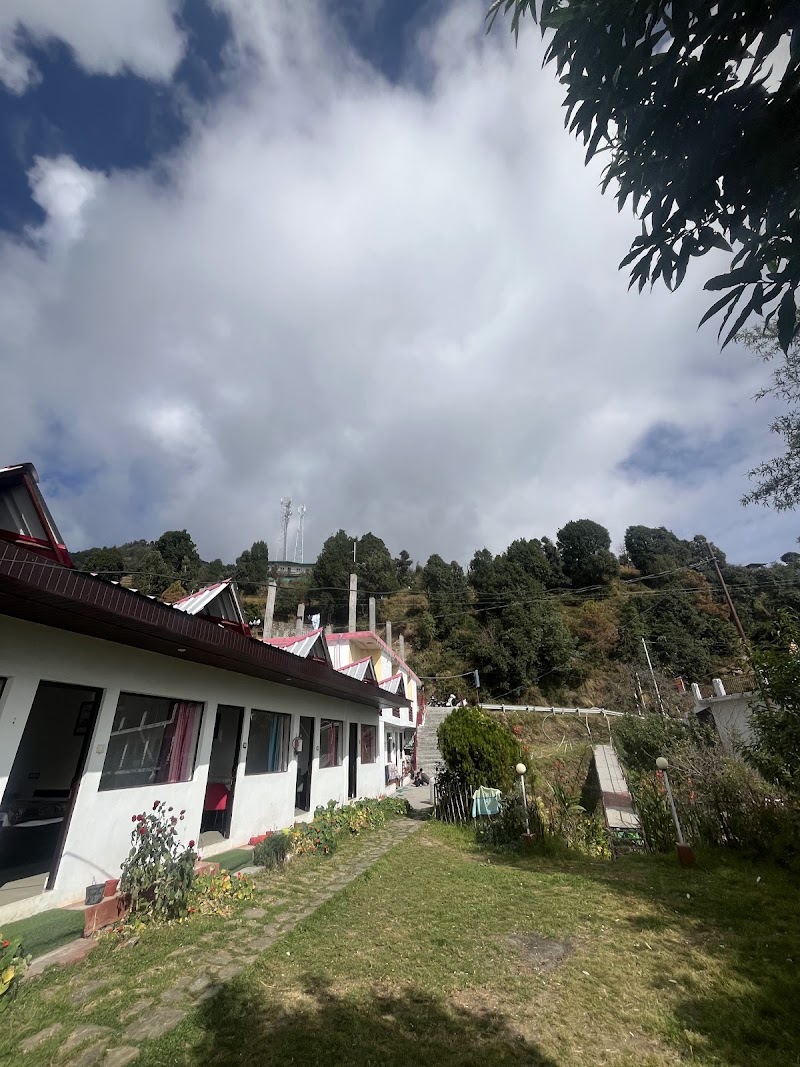 Kanatal stay - Kanatal stay, Chamba ,moossoree road, jadipani, Kanatal, Sakalana Range, Uttarakhand 249145, India