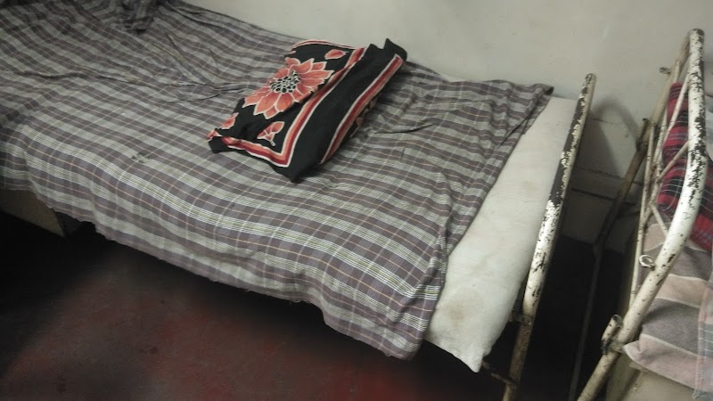 Central Hotel - Central Hotel 670, Chhota Loharpura, Gandhibagh, Nagpur, Maharashtra 440032, India