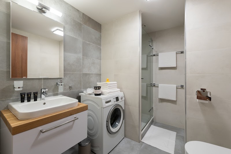 Luxury & air-conditioned Osko Apartment near the city center - Luxury & air-conditioned Osko Apartment near the city center, Křižíkova 703/97, Karlín, 186 00 Praha-Praha 8, Czechia