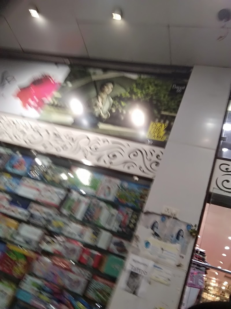 Rai Beauty , Talwandi - Rai Beauty , Talwandi, B, 12 2, Teen Batti Cir Rd, Sector - 2, Talwandi, Kota, Rajasthan 324005, India