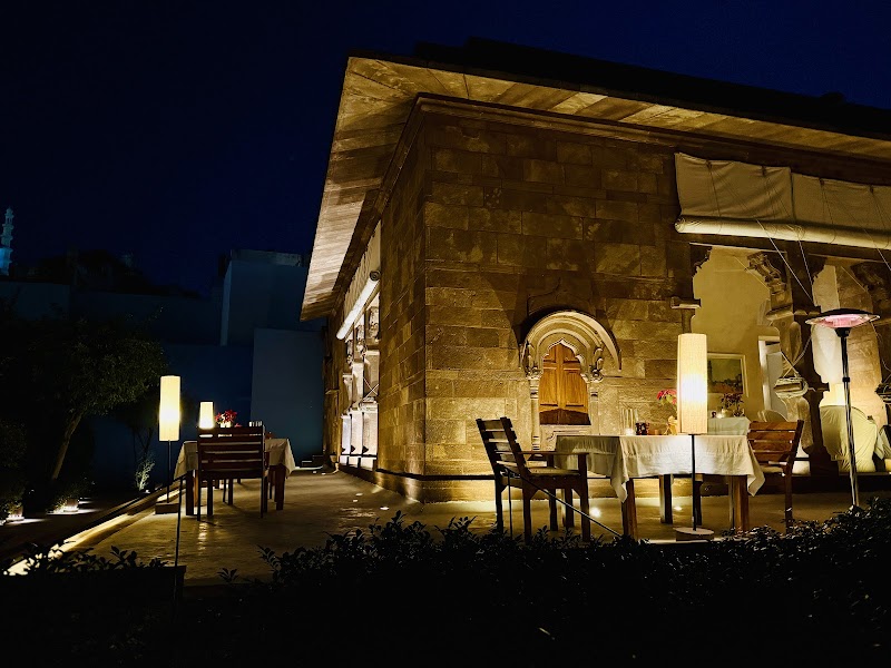 Darikhana Restaurant - Darikhana Restaurant Tunwarji ka Jhalara, Makrana Mohalia, Gulab Sagar, Jodhpur, Rajasthan 342001, India