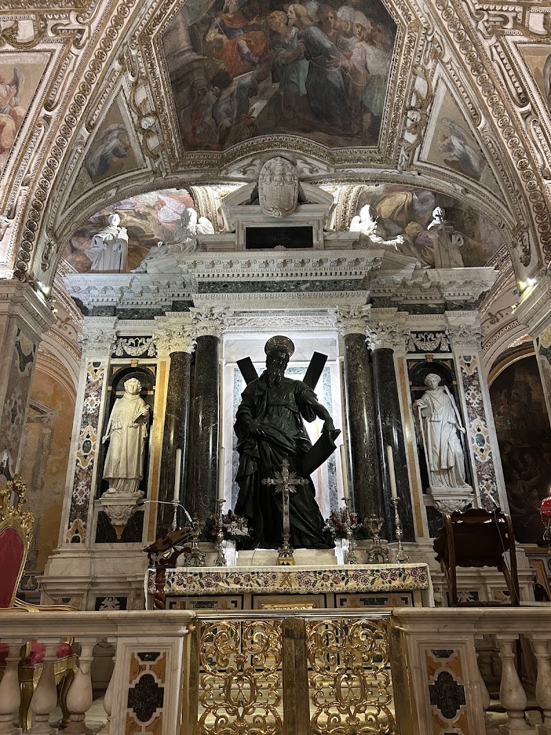 Statue Dedicated to Flavio Gioia (Amalfi) - Statue Dedicated to Flavio Gioia (Amalfi), Piazza Flavio Gioia, 84011 Amalfi SA, Italy