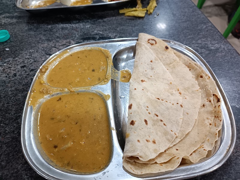 Indian Railway Catering and Tourism Corporation - Indian Railway Catering and Tourism Corporation, XHH9+5PH, Kempegowda, Majestic, Bengaluru, Karnataka 560023, India