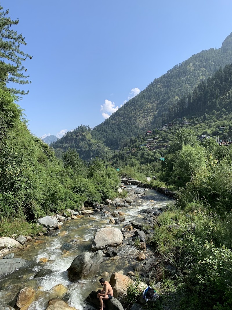 Apple Tree cottages jibhi - Apple Tree cottages jibhi, Sainj - Ani - Banjar - Aut Rd, Bini, Rashala, Himachal Pradesh 175123, India