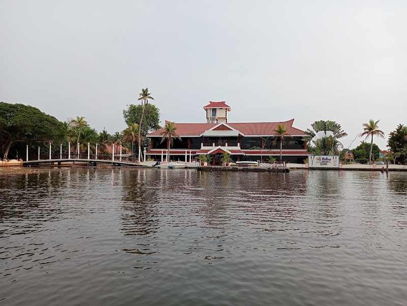 Alleppey Backwaters - Alleppey Backwaters G99J+2PF, Meenappally, Kuttamangalam, Kuppapuram, Kainakary North, Kerala 688011, India