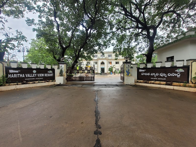 Haritha Resort Ananthagiri, Vikarabad - Haritha Resort Ananthagiri, Vikarabad, Ananthagiri Down Rd, Vikarabad, Burgupally, Telangana 501102, India