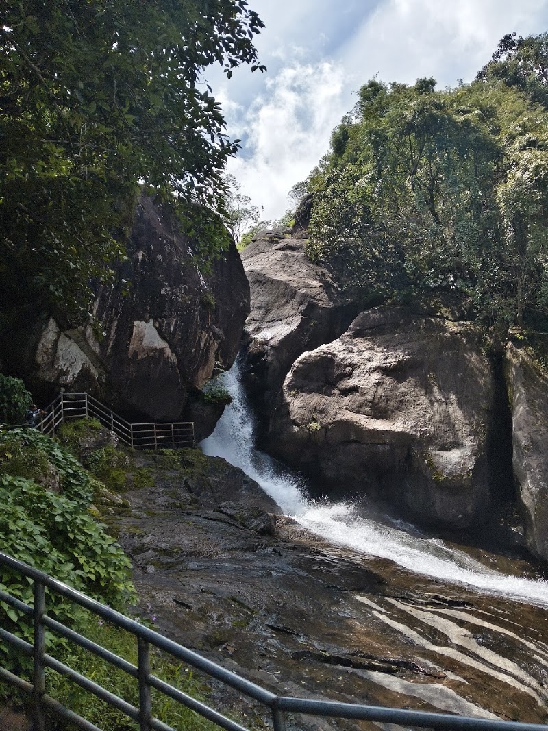Banasuramala Meenmutty Waterfalls - Banasuramala Meenmutty Waterfalls MWHP+37M, Padinjarathara, Kerala 673575, India