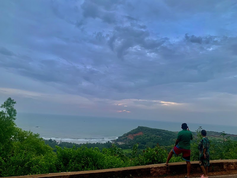 Kudle Beach view point - Kudle Beach view point G8JC+7XH, Kudle Beach Rd, Gokarna, Karnataka 581326, India