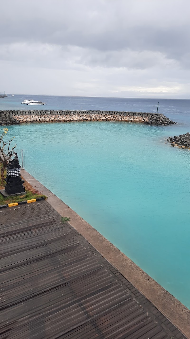 Sampalan Beach - Sampalan Beach, Batununggul, Nusa Penida, Klungkung Regency, Bali 80771, Indonesia