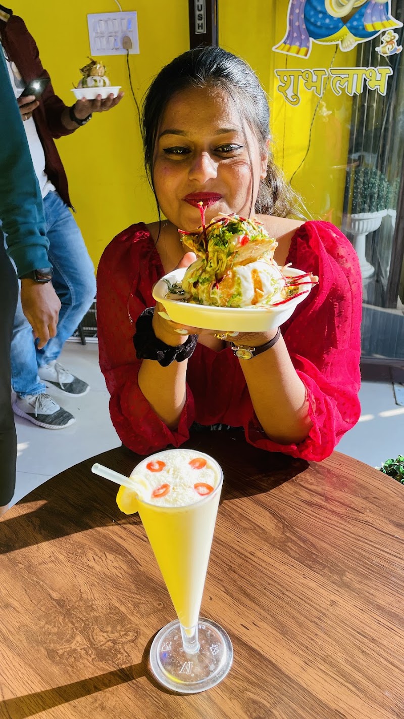 Chaat Khao - Chaat Khao 1210, 6, Gurudwara Rd, Sadar Bazar, Roshan Pura, Gurugram, Haryana 122001, India