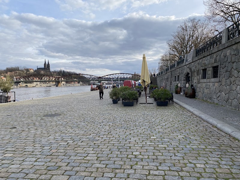 Rašinovo Nábřeží - Rašinovo Nábřeží Rašínovo nábř., Nové Město, 128 00 Praha-Praha 2, Czechia