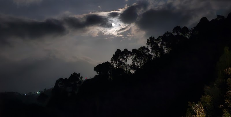 Pratiksha Himalayan Retreat - Pratiksha Himalayan Retreat, Kausani-Baijnath Rd, Kausani, Uttarakhand 263639, India