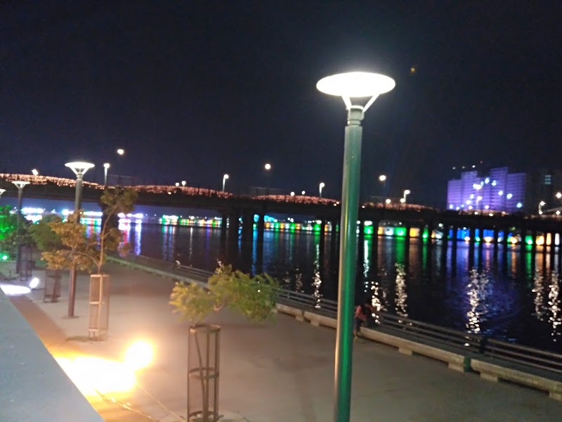 Sabarmati Riverfront - Sabarmati Riverfront, 2nd Floor, Riverfront House, Pujya Pramukh Swami Marg, Riverfront Rd, Vishalpur, West, Ellisbridge, Ahmedabad, Gujarat 380009, India