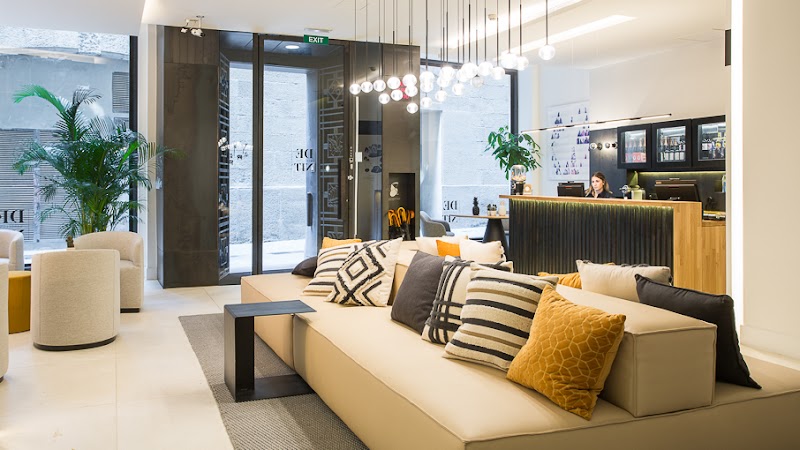 Hotel Denit Barcelona - Hotel Denit Barcelona Carrer d'Estruc, 24, Ciutat Vella, 08002 Barcelona, Spain