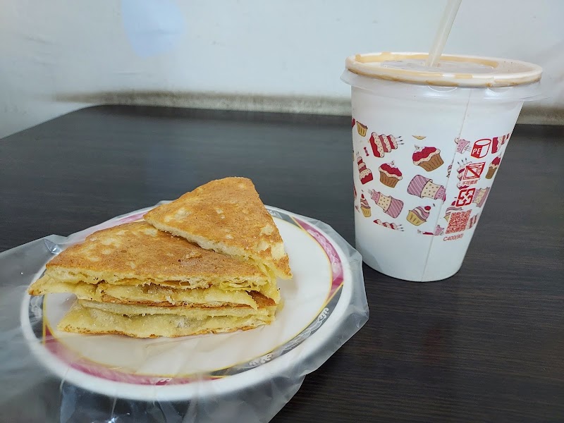 Rifa Special Indian Scones - Rifa Special Indian Scones, 235, Taiwan, New Taipei City, Zhonghe District, Huanan Village, Zhongxiao St, 7號1 樓