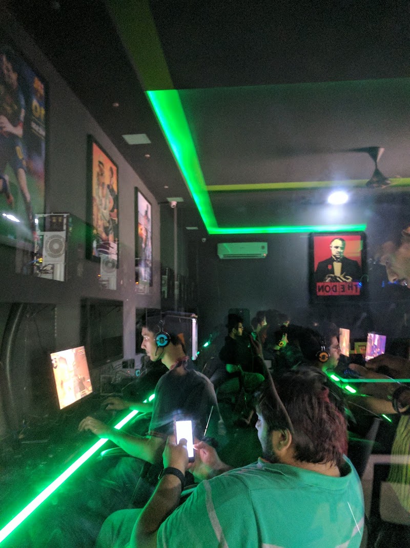 GearUP Gaming - GearUP Gaming Shop No 172, First Floor, GearUP Gaming, Powai Plaza, Central Ave, Hiranandani Gardens, Sainath Nagar, Powai, Mumbai, Maharashtra 400076, India