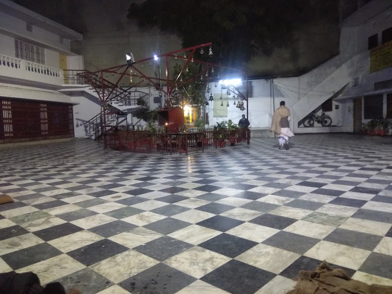 Kali Bari, Ghasiari Mandi, Lko - Kali Bari, Ghasiari Mandi, Lko, 26, Dr. R.k Tandon Road, Ghasyari Mandi, Aminabad, Lucknow, Uttar Pradesh 226001, India