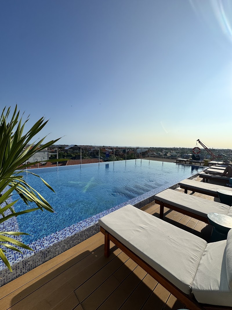 XO ROOFTOP - XO ROOFTOP Jl. Kayu Tulang Teratai Grand Village No.B1, Canggu, Kec. Kuta Utara, Kabupaten Badung, Bali 80361, Indonesia