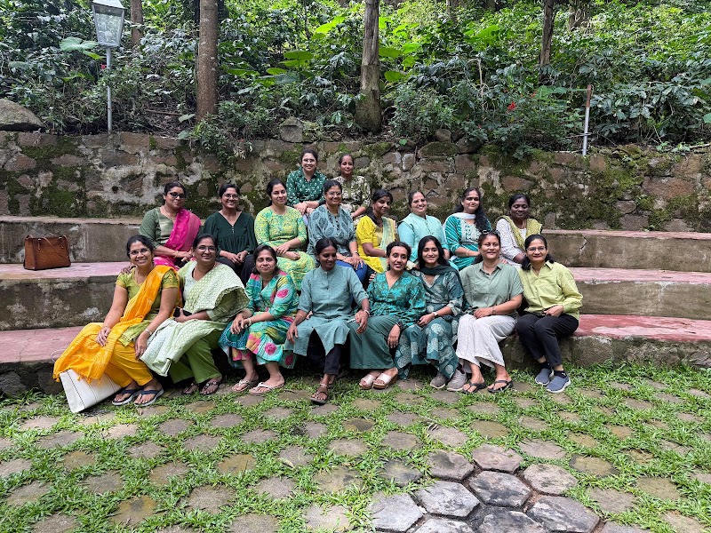 INDeco's Lake Forest Hotel Yercaud - INDeco's Lake Forest Hotel Yercaud Q6M7+J8P, Pagoda Point Road, Ondikadai, Yercaud, Kombaikkadu, Tamil Nadu 636602, India