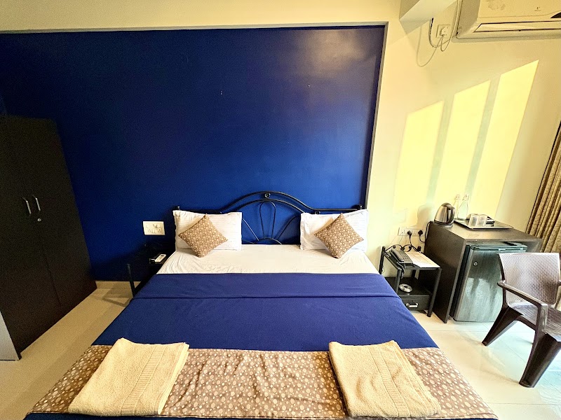 Hotel 7 Sea's, Vagator - Hotel 7 Sea's, Vagator NEXT TO HACEINDA de GOA Resort, NEAR VAGATOR PETROL PUMP, ANJUNA VAGATOR ROAD, Anjuna, Goa 403509, India