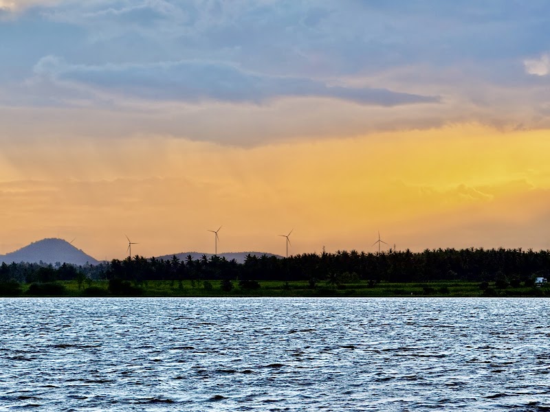 Kamalapur lake - Kamalapur lake, 8F28+78Q, Hampi, Kamalapura, Karnataka 583239, India