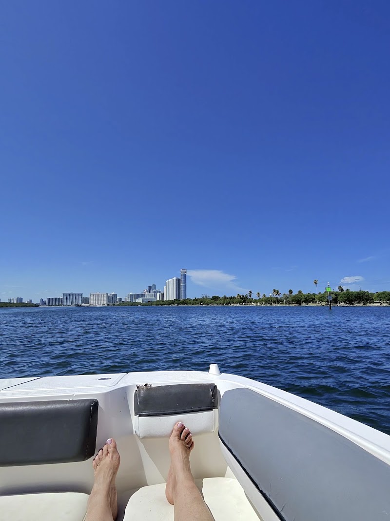 Dolphin Water Sport - Dolphin Water Sport, 401 Biscayne Blvd, Miami, FL 33132, USA