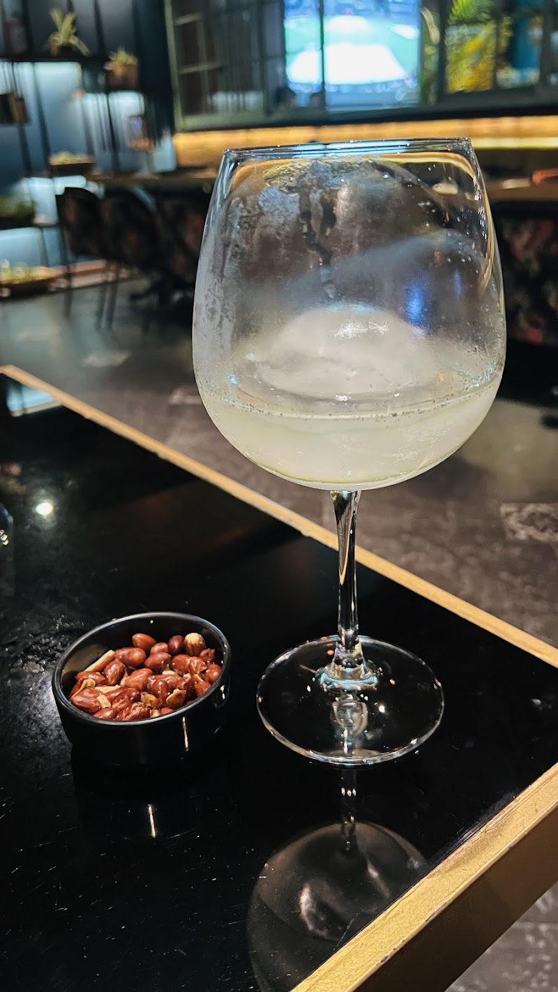 Eden - Botanic Kitchen & Bubbly - Eden - Botanic Kitchen & Bubbly, 29 Gaurimal Complex, Rail Head (Hotel TRG Building), Near Bahu Plaza, Trikuta Nagar, Jammu, 180012
