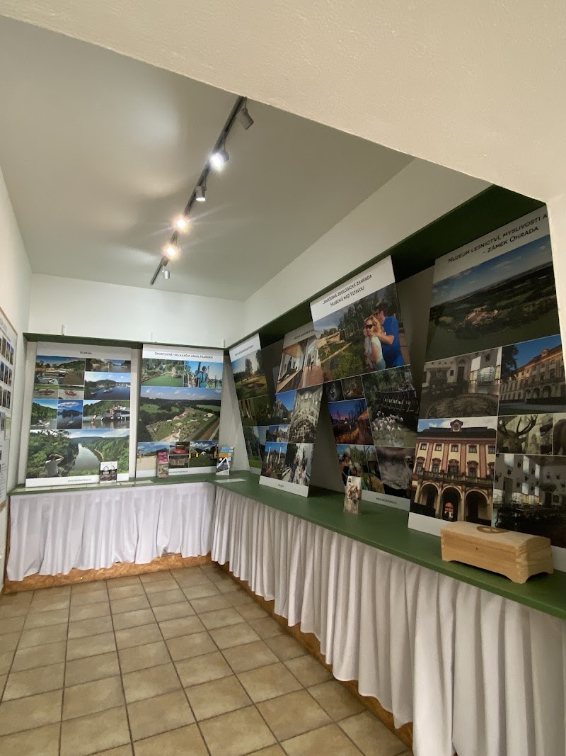 Infocentrum Hluboká - Infocentrum Hluboká, Zborovská 80/80, 373 41 Hluboká nad Vltavou, Czechia