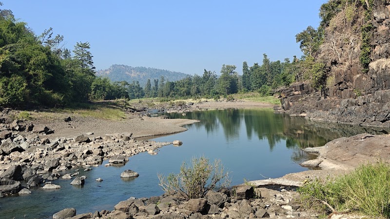 Saputara giri waterfall - Saputara giri waterfall HQF4+GM, Saputara, Gujarat 394720, India
