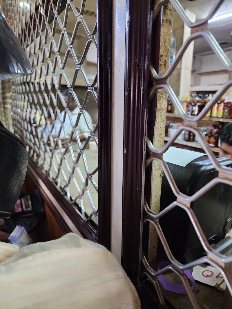 Consumerfed Foreign Liquor Shop - Consumerfed Foreign Liquor Shop, MH94+H24, SH 1, Ettumanoor, Kerala 686631, India