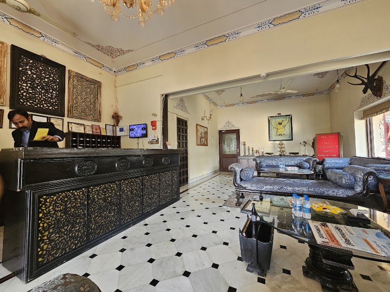 Hotel Inder Prakash - Hotel Inder Prakash Plot No 281, Rani Rd, Fateh Sagar Lake, Udaipur, Rajasthan 313004, India