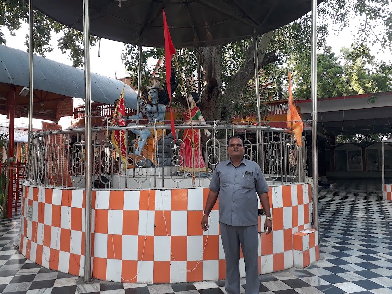 Laxmi Narayan Temple - Laxmi Narayan Temple, CMH7+R8G, Jijora, Madhya Pradesh 472246, India