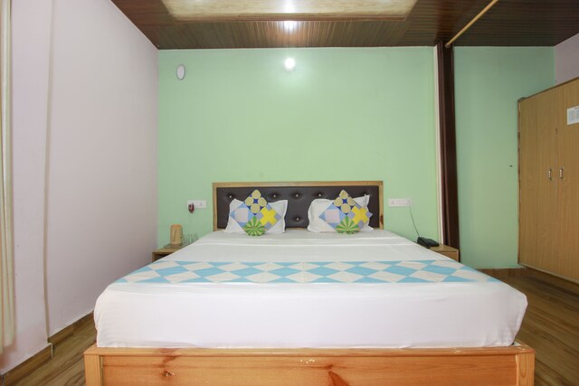 OYO Flagship Valley View Bhimtal - OYO Flagship Valley View Bhimtal, 001, plot no 2 , UTDC naukuchiatal road , bhimtal uttrakhand 263136 UTDC, SHREE HOMES, Naukuchiatal Rd, Bhimtal, Nainital, Uttarakhand 263136, India