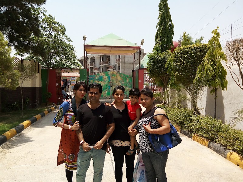Splash The Resorts - Splash The Resorts, Marval, Auto Market Road Hisar Haryana 125011 IN, NH-65, Marval City, Talwandi Rana, Bir Hisar, Haryana 125005, India