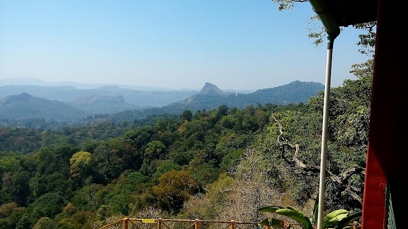 Eagle View Point - Eagle View Point PV8Q+V79, Pullikkanam - Elappara Road, Keralam 685503, India