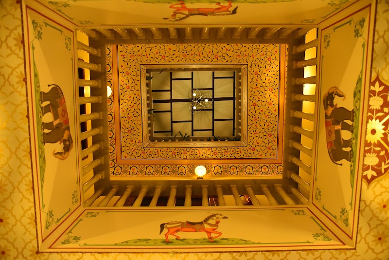 Heritage Above 1-Rooftop Restaurant & Bar - Heritage Above 1-Rooftop Restaurant & Bar Hawa Mahal Rd, Chandi Ki Taksal, Pink City, Jaipur, Rajasthan 302002, India