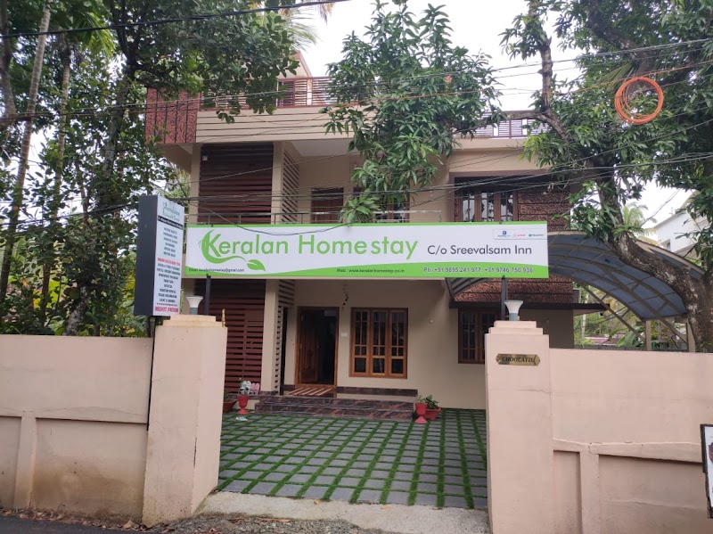 Keralan Homestay Alleppey - Keralan Homestay Alleppey Keralan Homestay, Sreevalsam Inn, C/o, Punnamada Finishing Point Road, Thathampally, Alappuzha, Kerala 688013, India