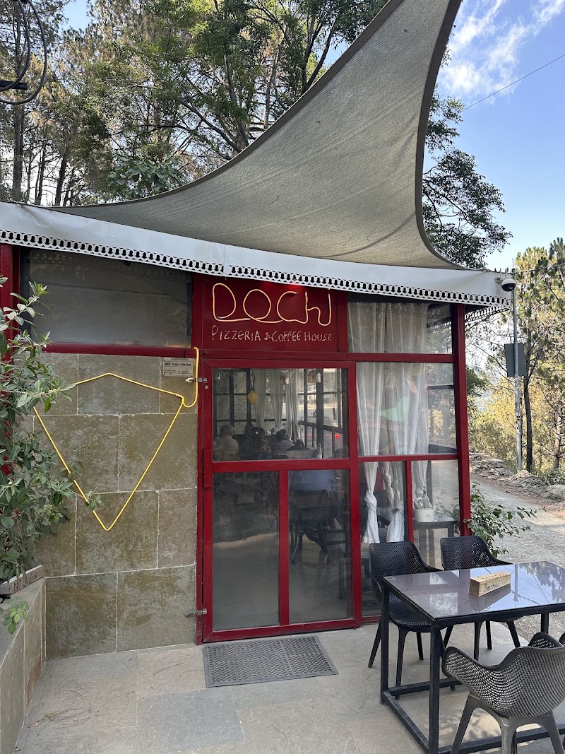 Dochi - Village Pizzeria & Coffee House - Kasauli - Dochi - Village Pizzeria & Coffee House - Kasauli 500 meters before Glenview hotel, Pizzeria & coffee house, Two shops, Dochi, Kasauli, Himachal Pradesh 173204, India