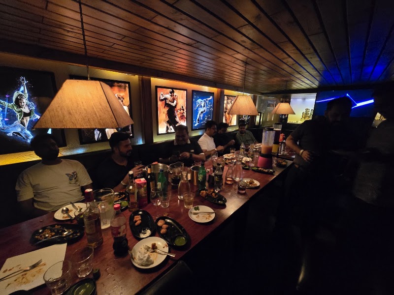 Manhattan Bar & Brewery - Manhattan Bar & Brewery 1st Floor Global Foyer Mall Unit 001, Golf Course Rd, Sector 43, Gurugram, Haryana 122009, India