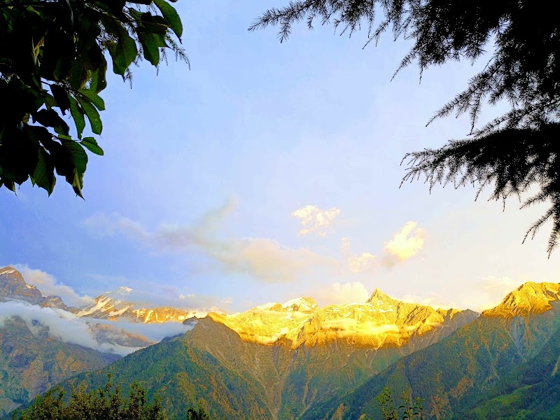 Farmvilla Homestay Kalpa - Farmvilla Homestay Kalpa vpo, tehsil, distt, Kalpa, Saryo, Himachal Pradesh 172108, India