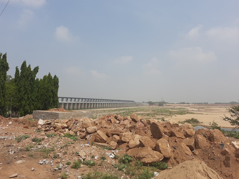 Penna barrage - Penna barrage FX9M+XX9, Pennar River Vaaradhi, Ranganaykulapet, Nellore, Andhra Pradesh 524001, India