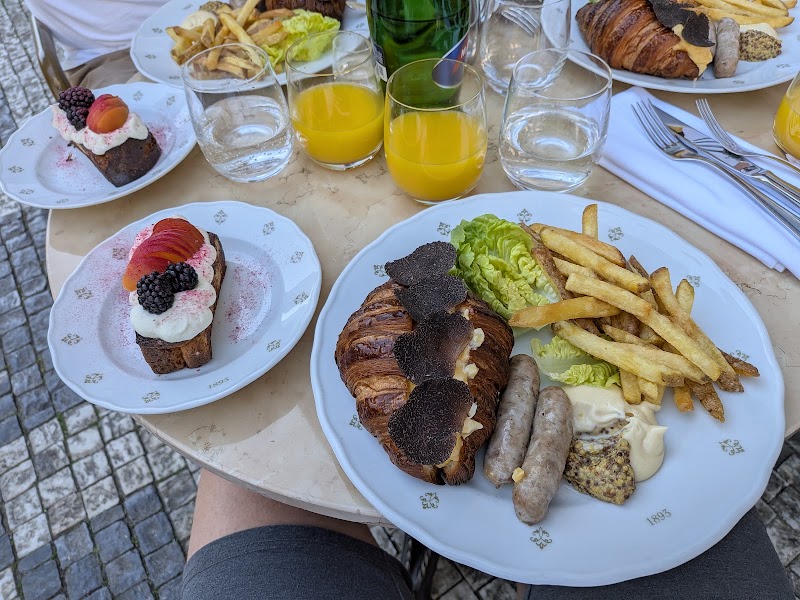Café Savoy - Café Savoy Vítězná 124/5, 150 00 Praha 5-Smíchov, Czechia