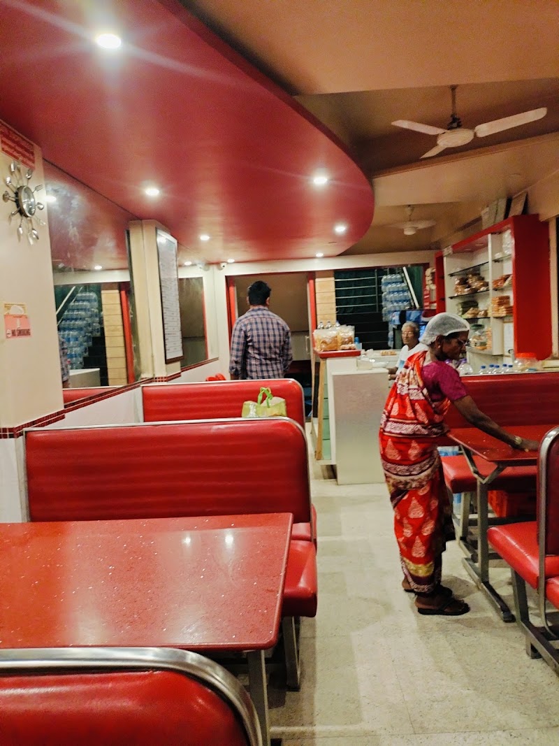 Sugaran - Sugaran Station Rd, Railway lines, Solapur, Maharashtra 413001, India