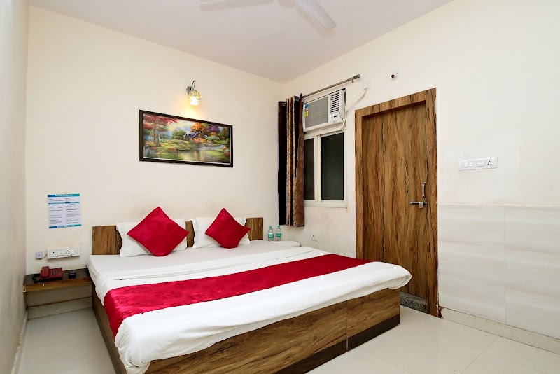 Hotel Pearlinn - Hotel Pearlinn Landmark City, cenal road, near Al-kareem, Kunadi, Electricity Board Area, Kota, Rajasthan 324008, India