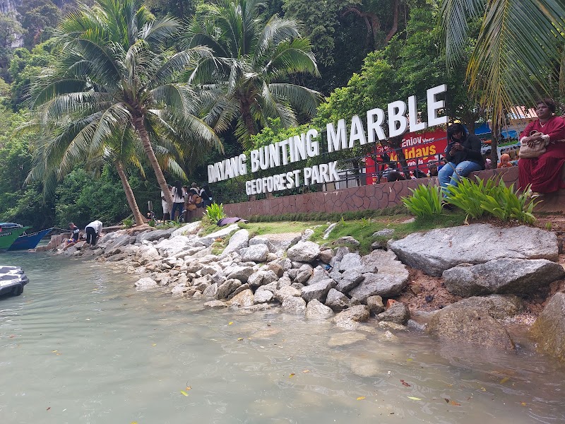 Cenanghill Watersport - Cenanghill Watersport, Lot 113, CenangHill Beachfront, 07000 Langkawi, Kedah, Malaysia
