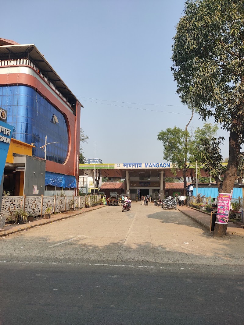 Mangaon Railway TSS - Mangaon Railway TSS, 67XG+26G, Nanore Rd, Mangaon, Maharashtra 402104, India