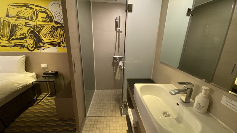 Look Hotel (Chiayi) - Look Hotel (Chiayi) No. 155號, Linsen W Rd, Guohua Village, West District, Chiayi City, Taiwan 600