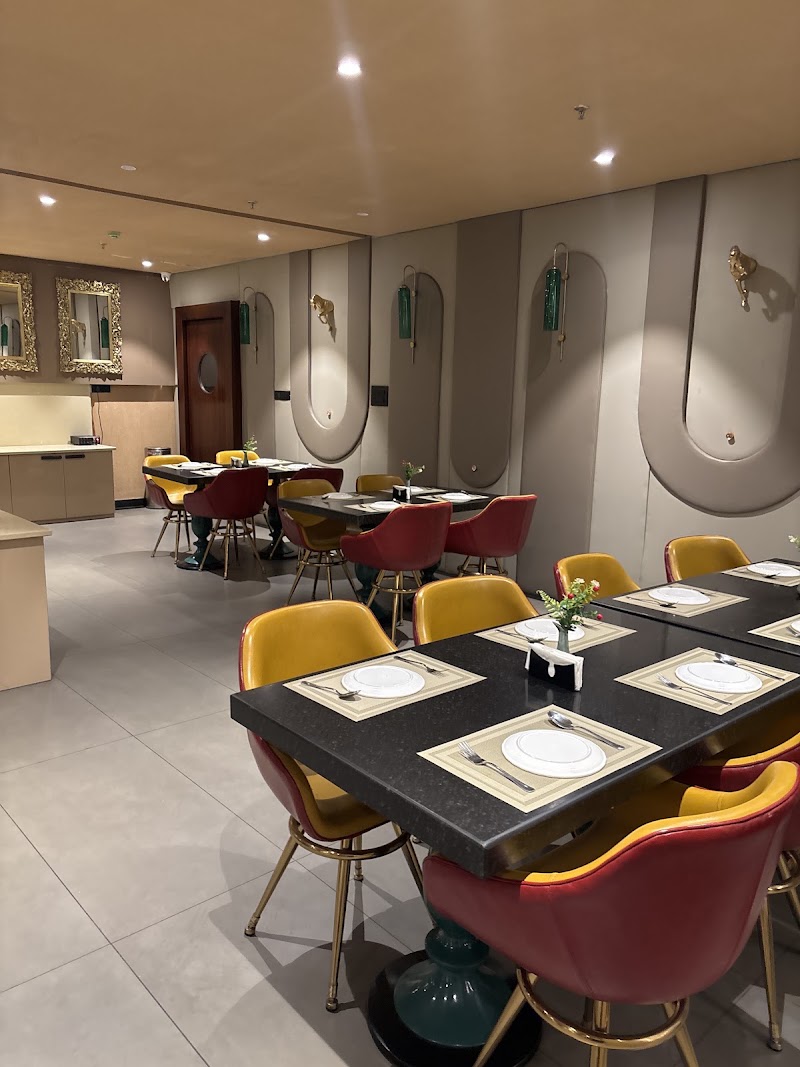 Naan & co. , Rosebey - Naan & co. , Rosebey, Rosebey Resorts, Ring Rd Number 3, Ama Seoni, Raipur, Chhattisgarh 492001, India