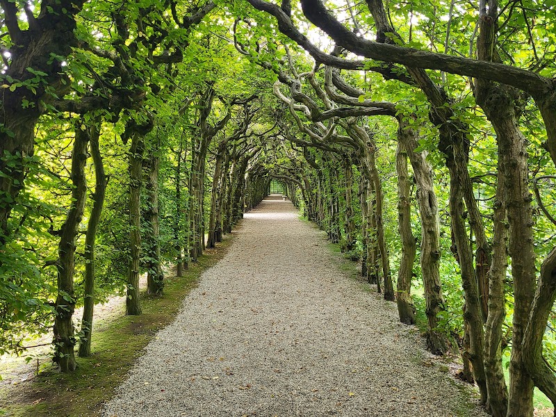 Castle Gardens In Arcen - Castle Gardens In Arcen, Lingsforterweg 26, 5944 BE Arcen, Netherlands